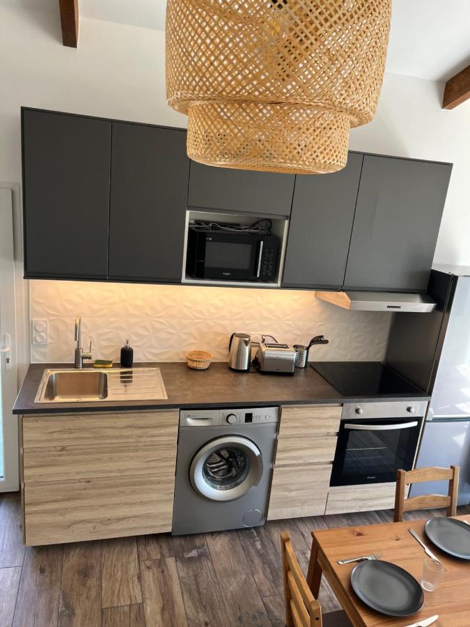 Maisonnette Avec Petite Foret Valréas Esterno foto