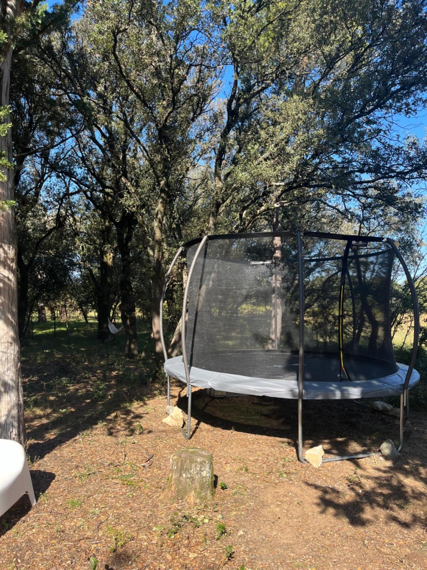 Maisonnette Avec Petite Foret Valréas Esterno foto