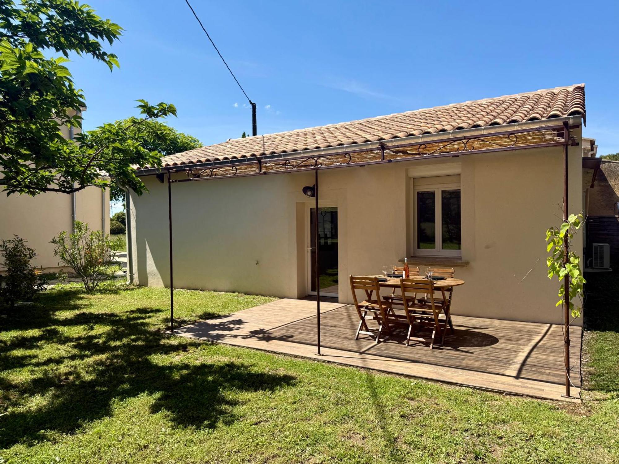 Maisonnette Avec Petite Foret Valréas Esterno foto